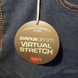 5 Pocket Avenue Ankle Length Virtual Stretch Jeans